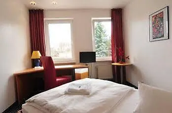 Hotel In Herrenhausen 3*
