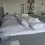 Hotel In Herrenhausen 3*