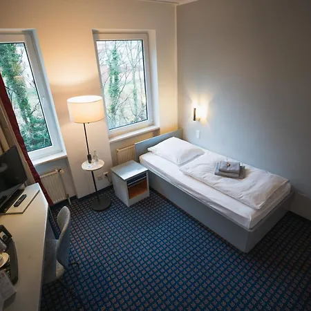 In Herrenhausen Hotel 3*