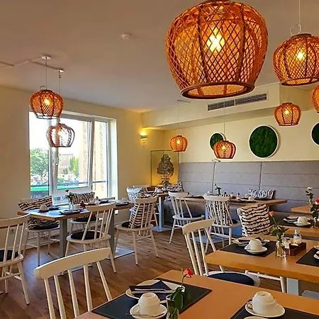 In Herrenhausen Hotel 3*