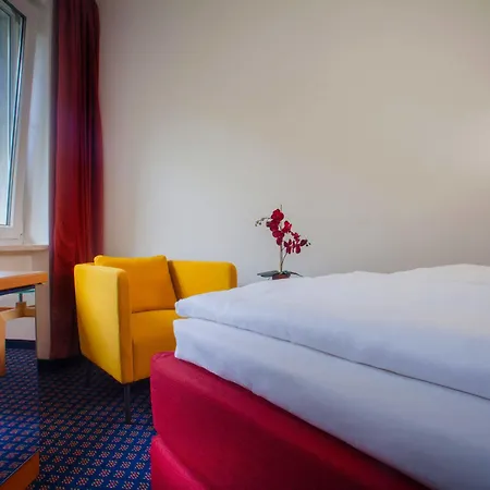 Otel In Herrenhausen