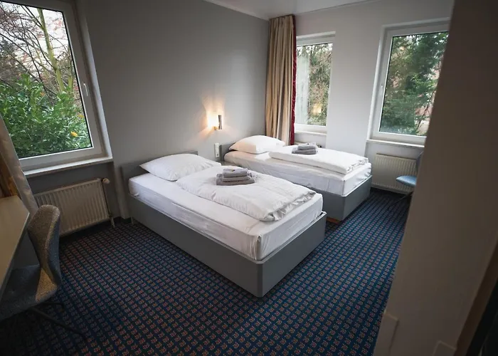 Hotel In Herrenhausen 3*