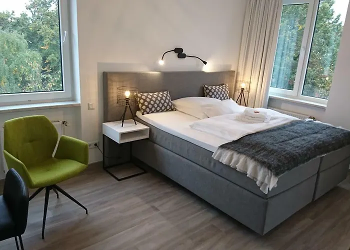 In Herrenhausen 3* Hanower