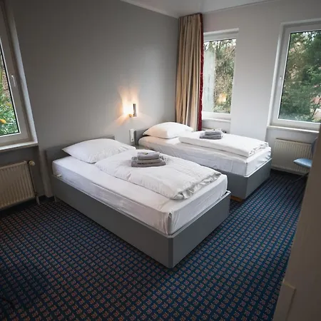 Hotel In Herrenhausen 3*