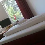 In Herrenhausen 3*