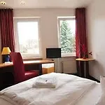 Hotel In Herrenhausen 3*